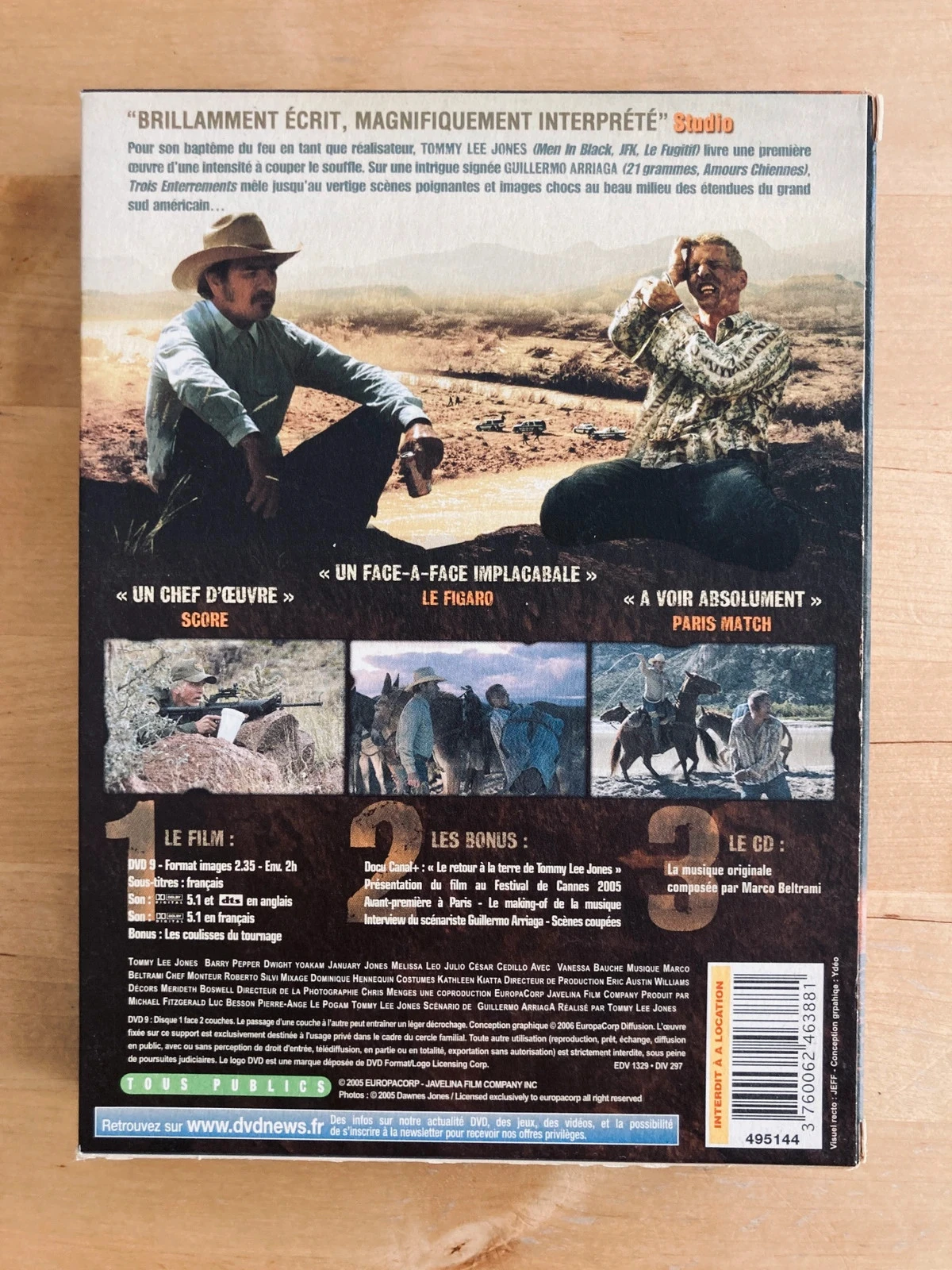 Caja de DVD Tres entierros de y con Tommy Lee Jones edición coleccionista. – photo 2